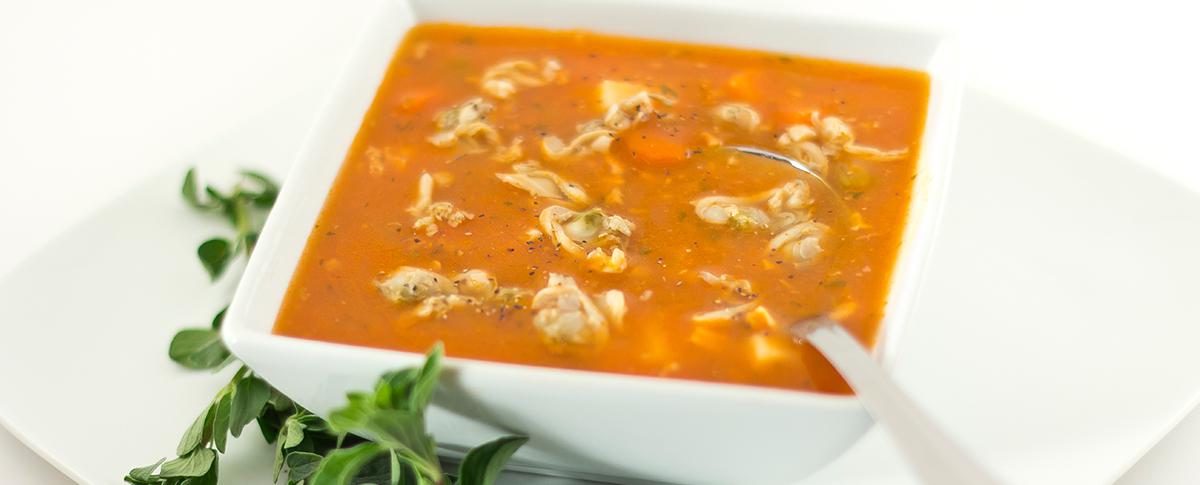 Paprika-Tomaten-Fischsuppe